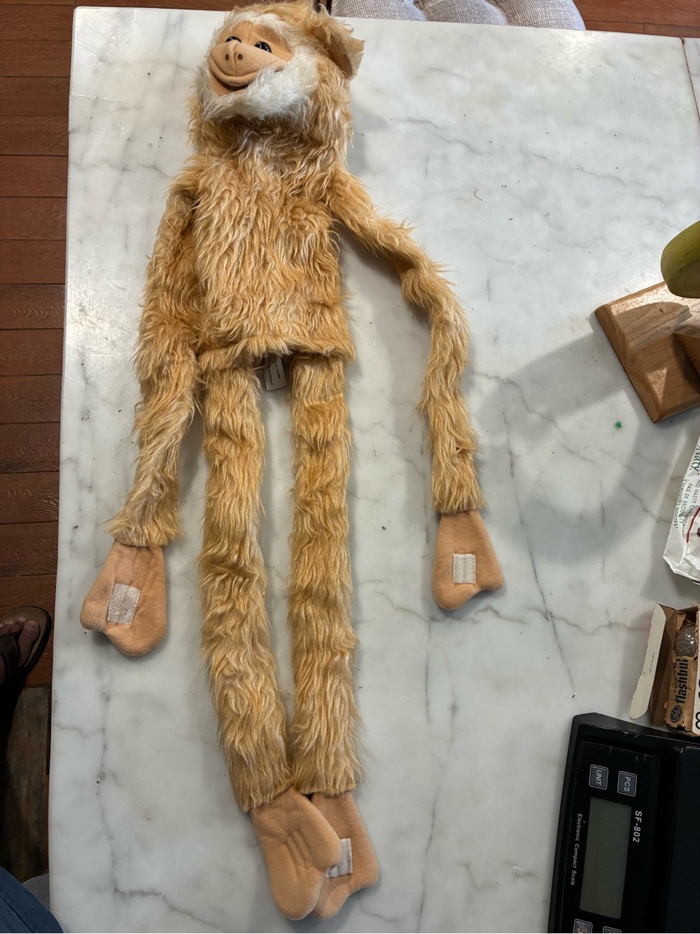 Vtg Rare MASTER JUVENILE PRODUCTS 32"  Hug Monkey Chimp Plush Puppet